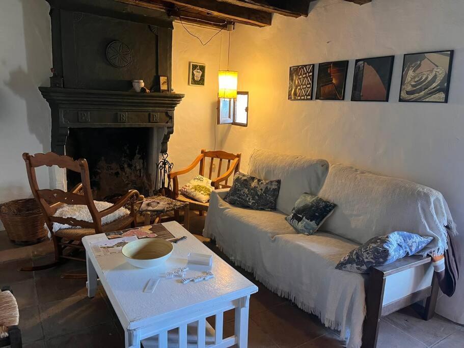 Casa De Diego El Barbero Benarraba Bagian luar foto